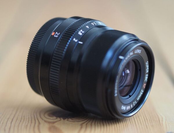 Tổng Quan Về Ống Kính FUJIFILM XF 23mm f/2 R WR