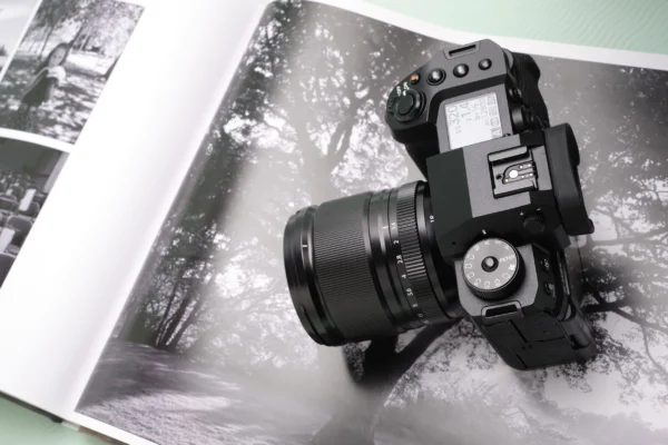 Fujifilm X-H2S có thể chụp liên tục
